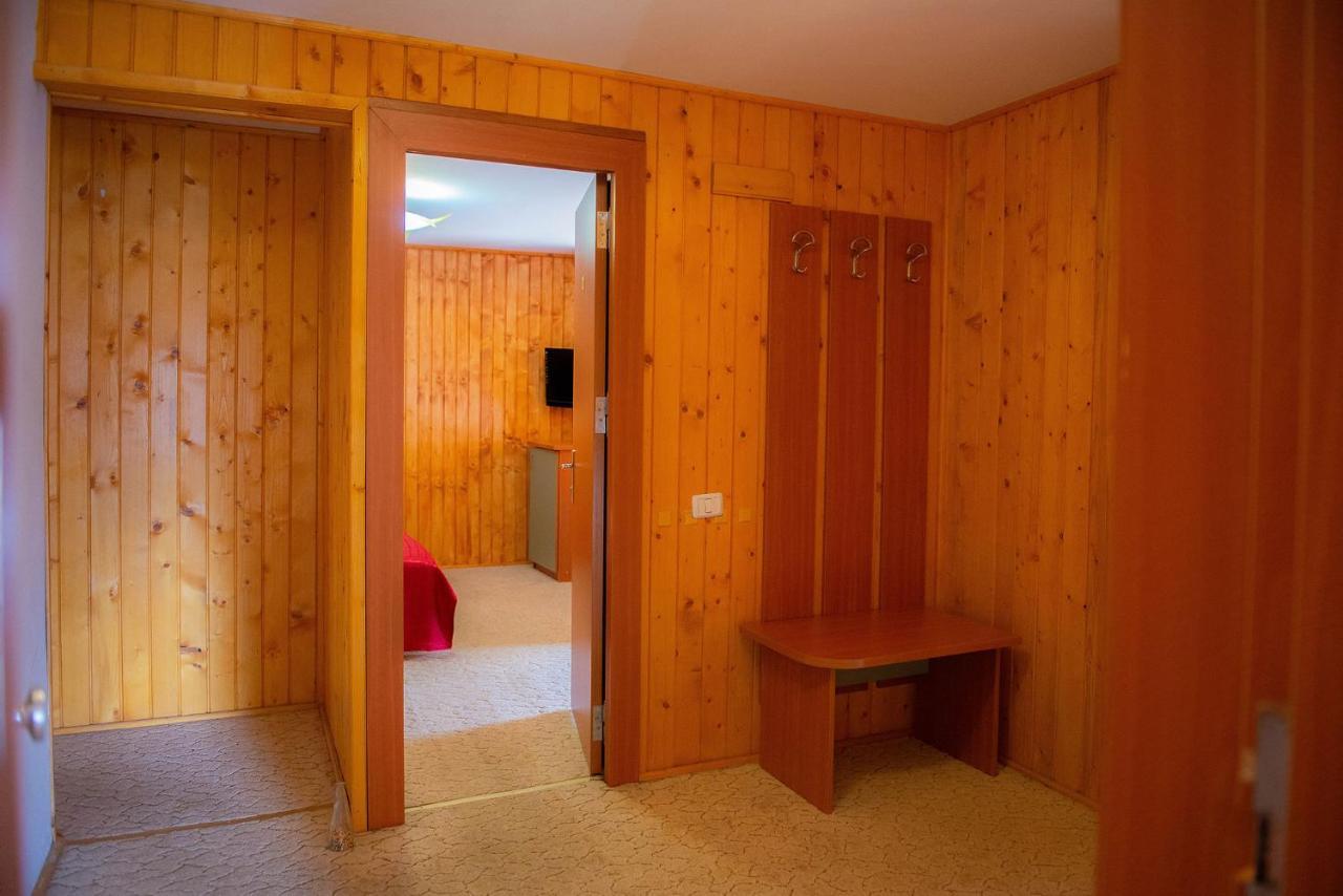 Casa Maia בית הארחה 2*